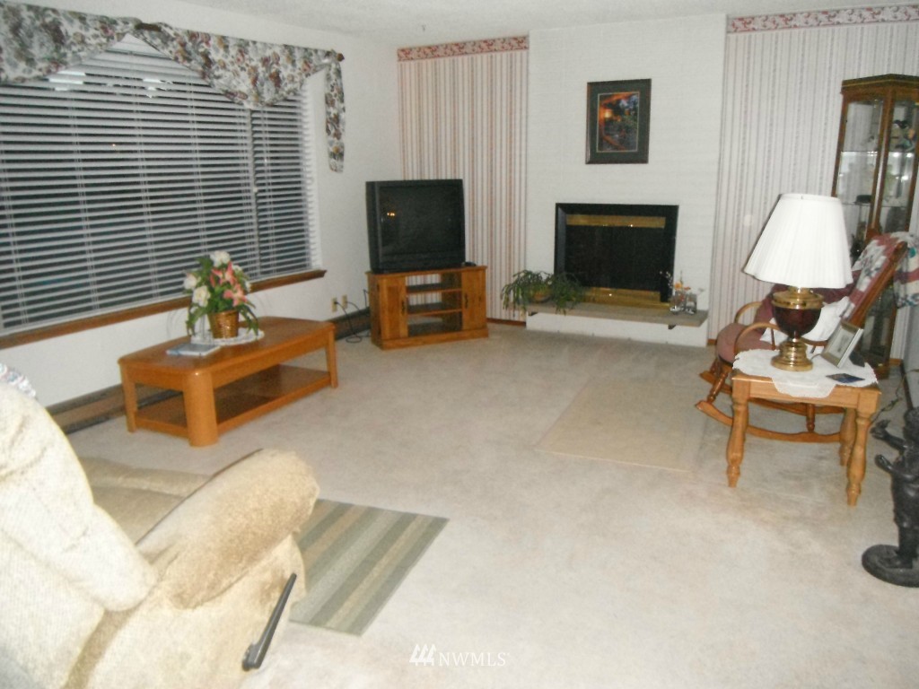 306 Pioneer Road Aberdeen, WA 98520 - Photo 2 of 9 Gallery Image 2