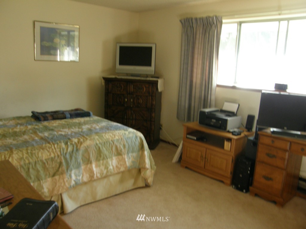 306 Pioneer Road Aberdeen, WA 98520 - Photo 7 of 9 Gallery Image 7