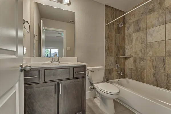 $599,900 | 10660 Red Tail Place, Conroe, TX 77385