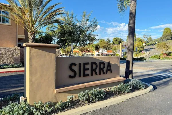 $749,000 | 1374 Palo Verde Way, Vista, CA 92083