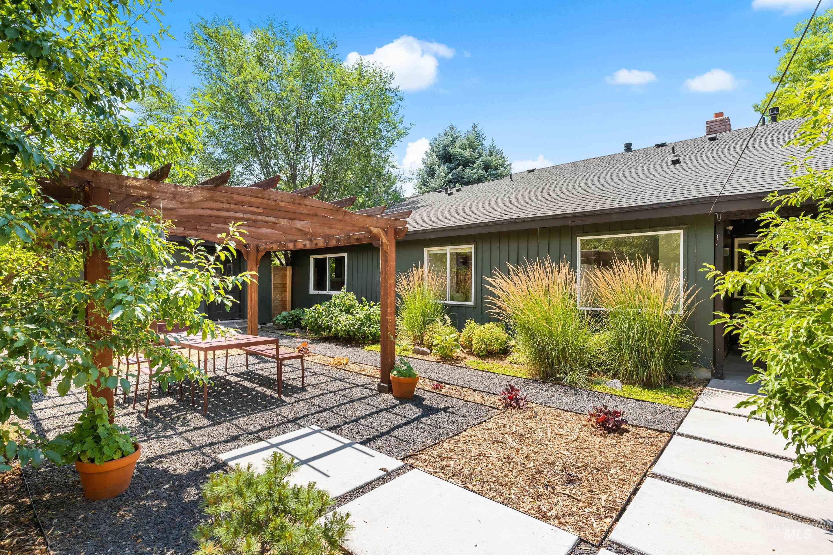 2420 Hayden Way Boise, ID 83705 - Photo 29 of 35