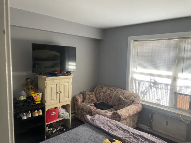 $289,000 | 10 Liberty Street, Unit B32, Danbury, CT 06810