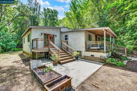 $750,000 | 4009 A Redwood Road, Napa, CA 94558