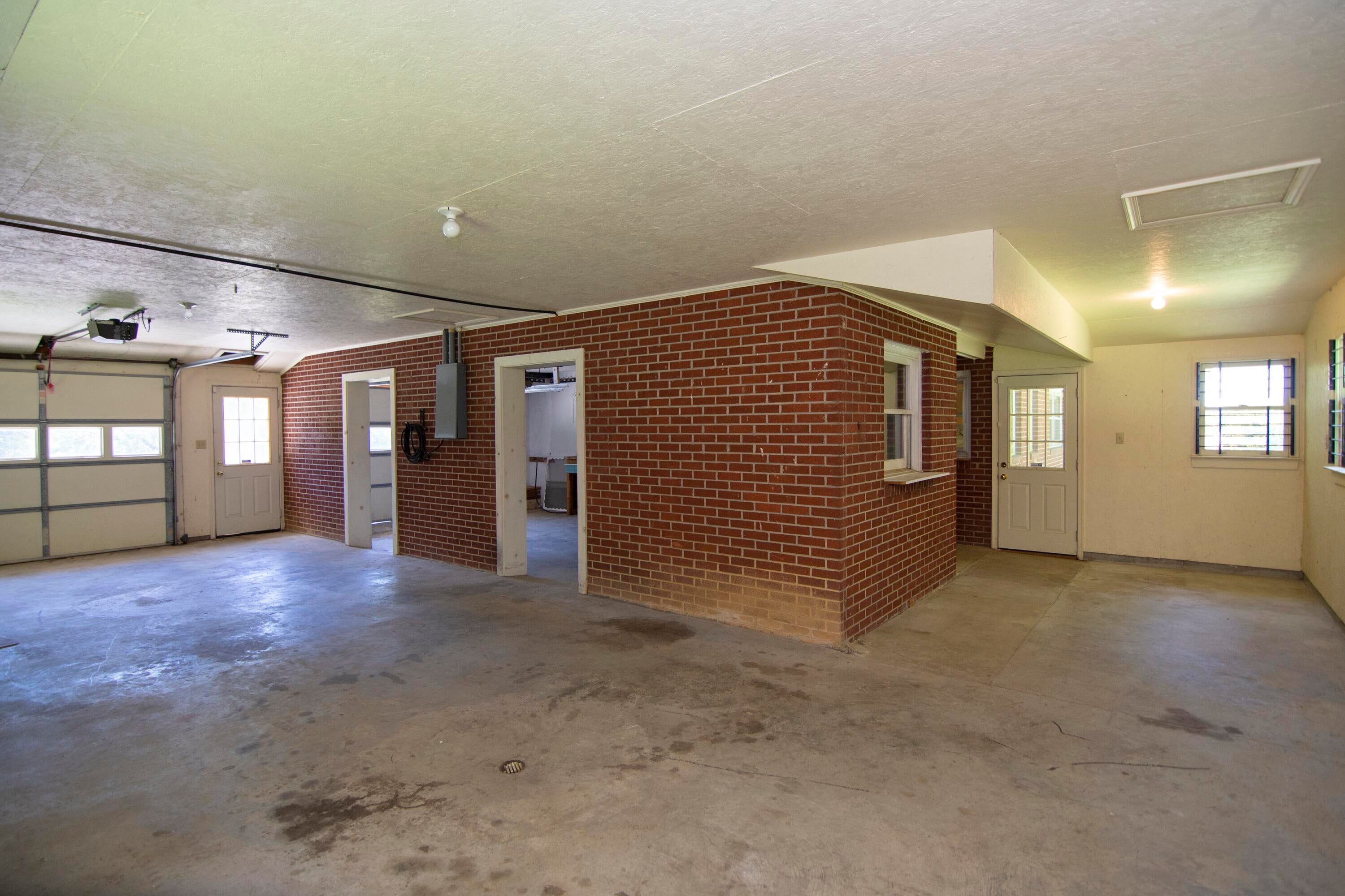 3215 Sweet Springs Valley Road Union, WV 24983 - Photo 43 of 71 Gallery Image 43
