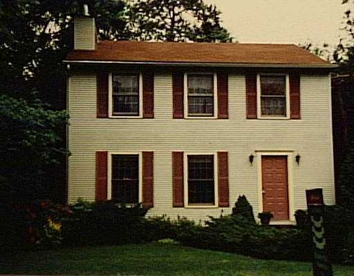 8 Virginia Road Barrington, RI 02806 - Photo 1 of 1 Exterior Front.