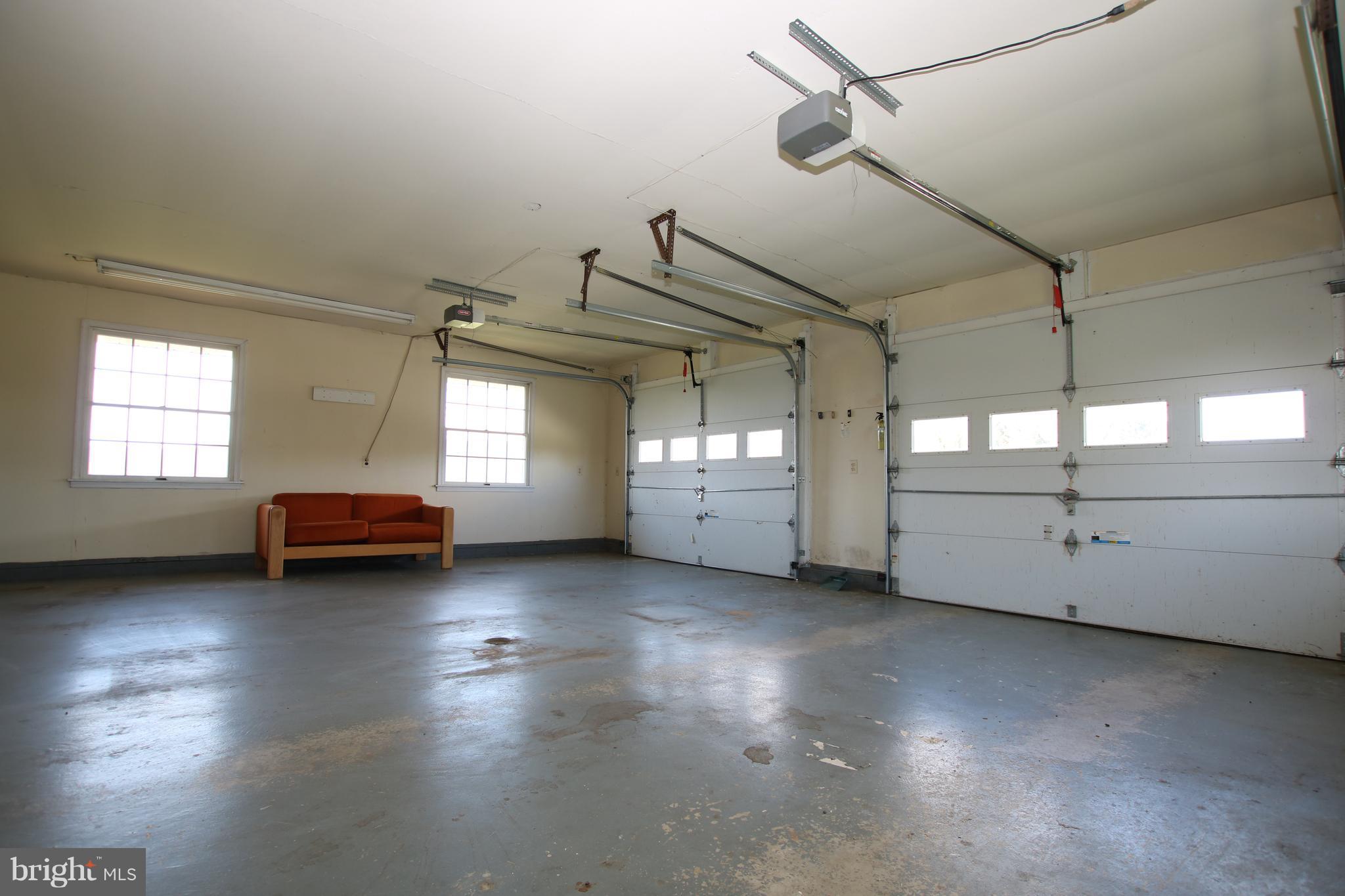 378 Hunters Road Washington, VA 22747 - Photo 22 of 30 a view of empty room with windows