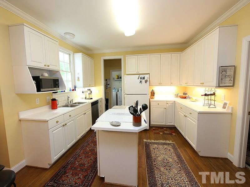 1222 Dixie Trail Raleigh, NC 27607 - Photo 6 of 14