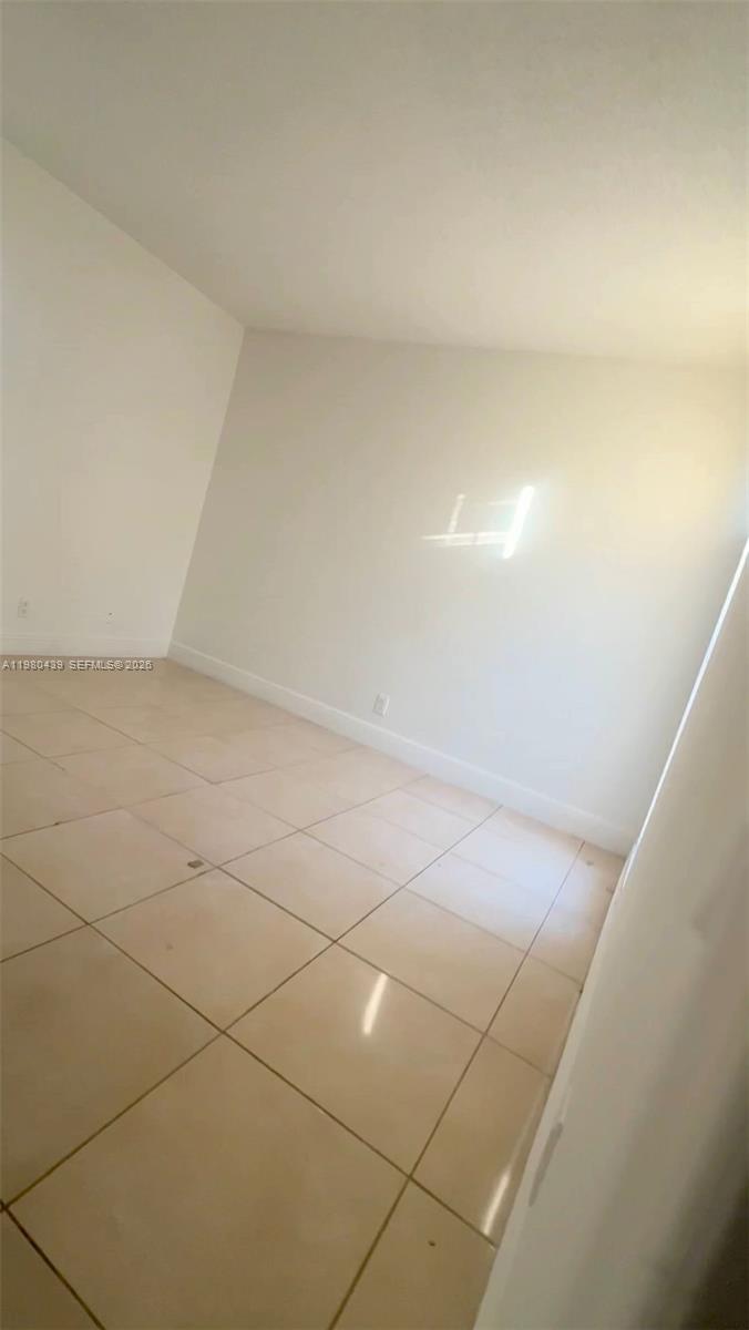 4435 Treehouse Lane, Unit H Tamarac, FL 33319 - Photo 12 of 18 a view of small space