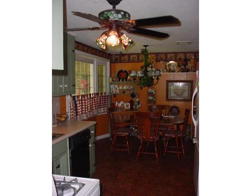 157 Edgewater Road Agawam, MA 01001 - Photo 17 of 17 Gallery Image 17
