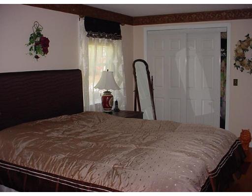 157 Edgewater Road Agawam, MA 01001 - Photo 4 of 17 Gallery Image 4