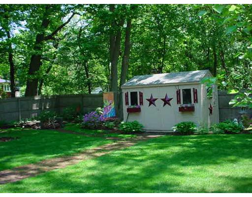 157 Edgewater Road Agawam, MA 01001 - Photo 7 of 17 Gallery Image 7