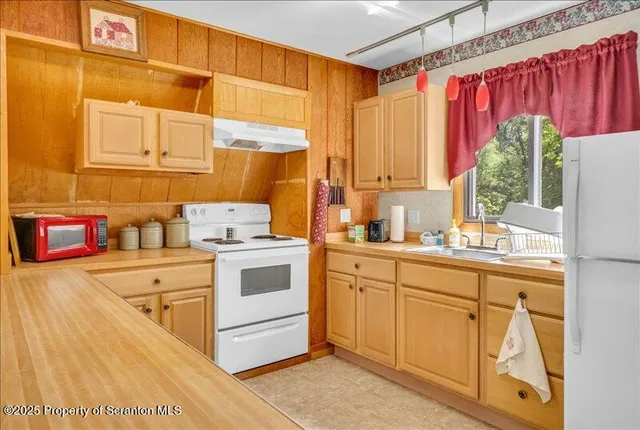 a backyard of a house