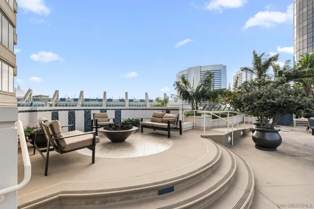 $700,000 | 100 Harbor Drive, Unit 505, San Diego, CA 92101