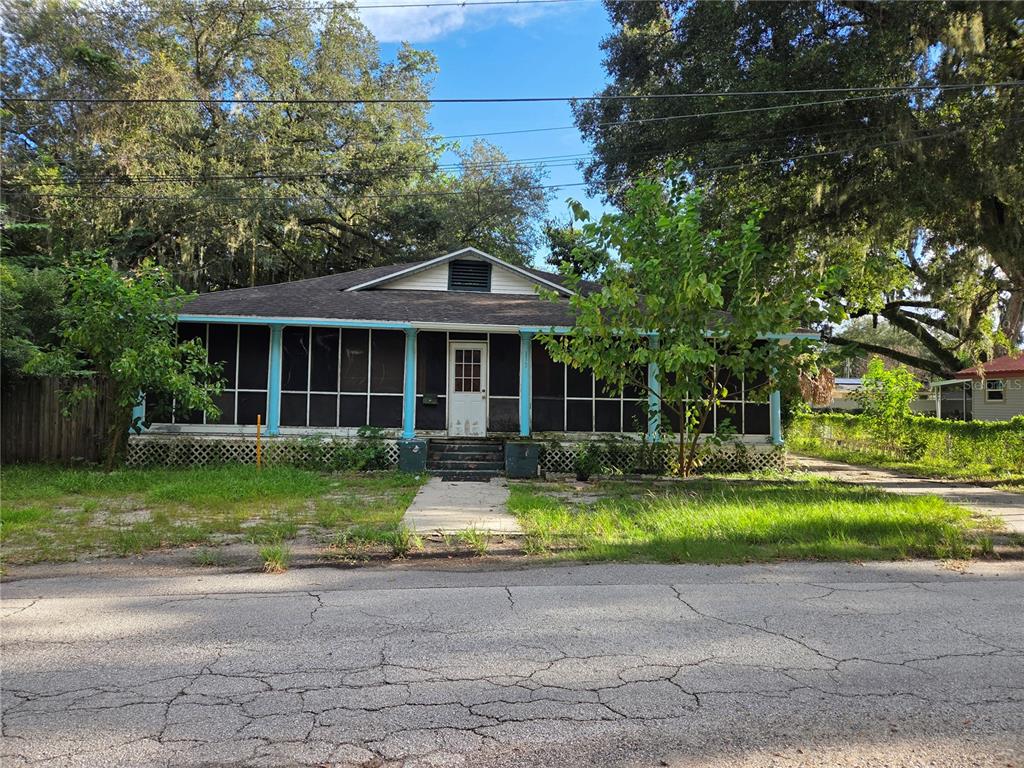 113 West Strickland Street Plant City, FL 33563 - Photo 1 of 29 Gallery Image 1