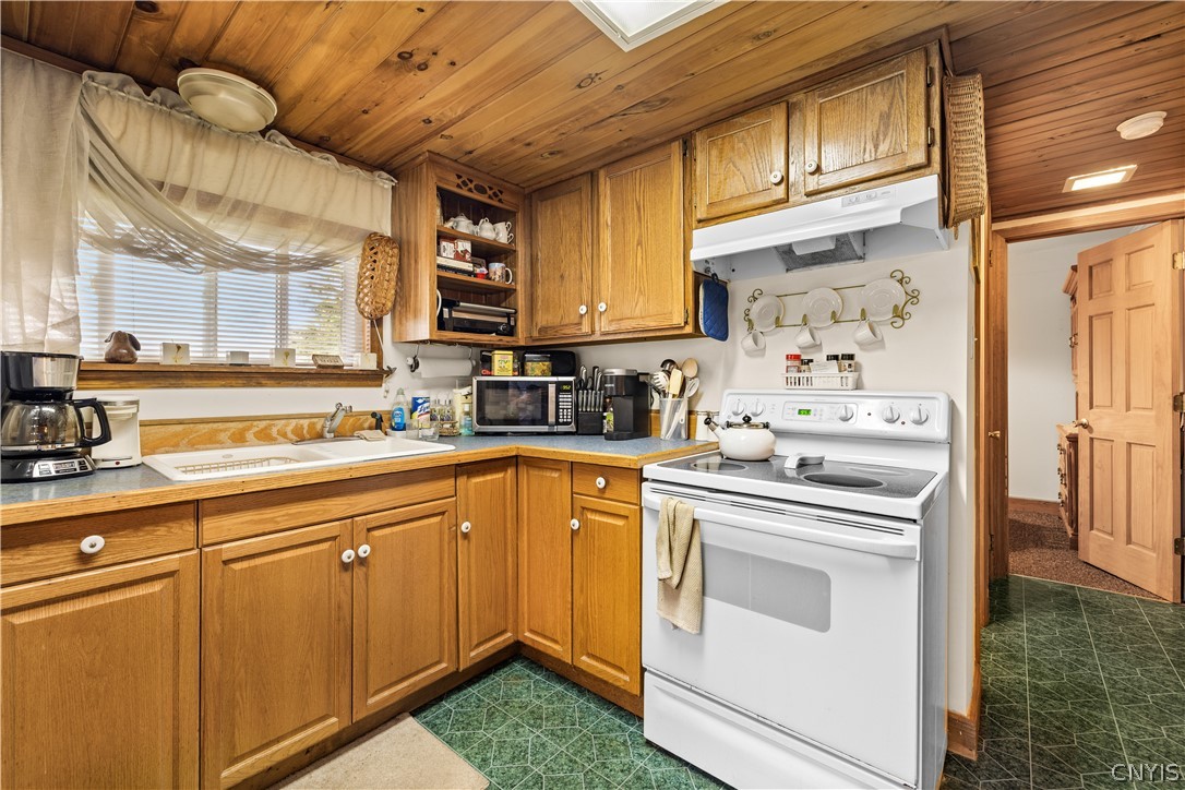 721 North James Street Rome, NY 13440 - Photo 10 of 50