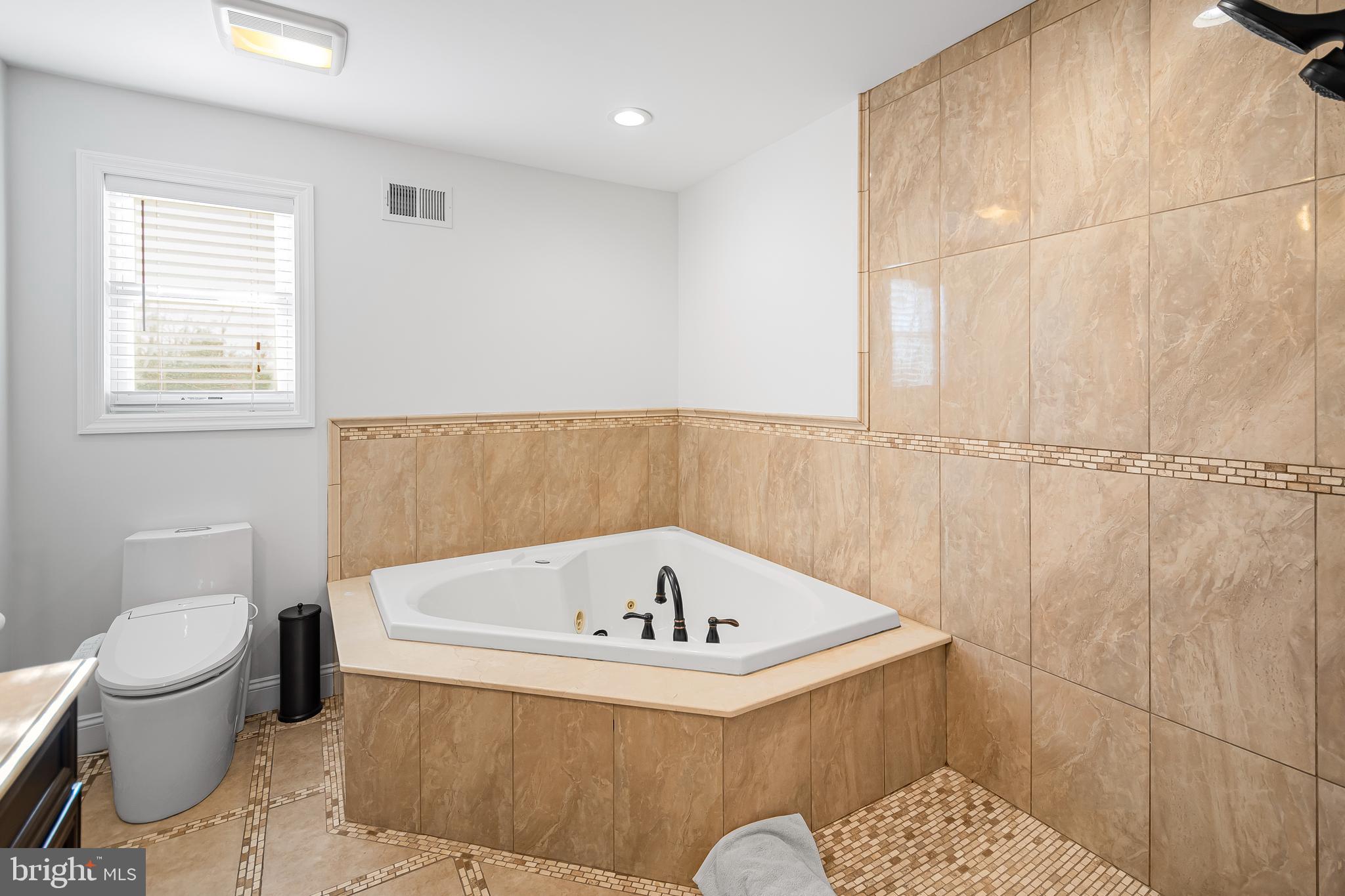 185 Upland Avenue Ewing, NJ 08638 - Photo 21 of 30