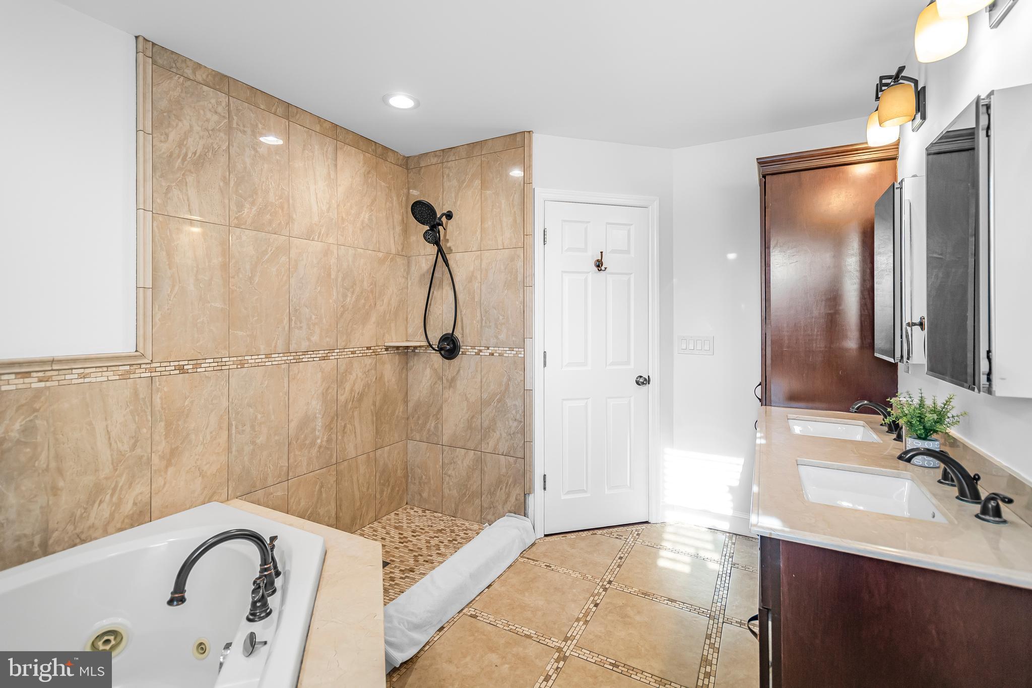 185 Upland Avenue Ewing, NJ 08638 - Photo 22 of 30