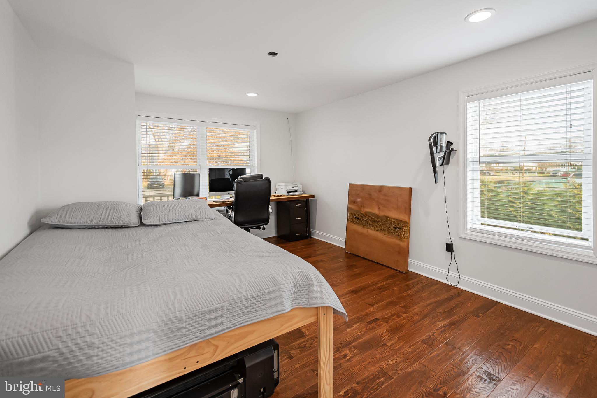 185 Upland Avenue Ewing, NJ 08638 - Photo 23 of 30