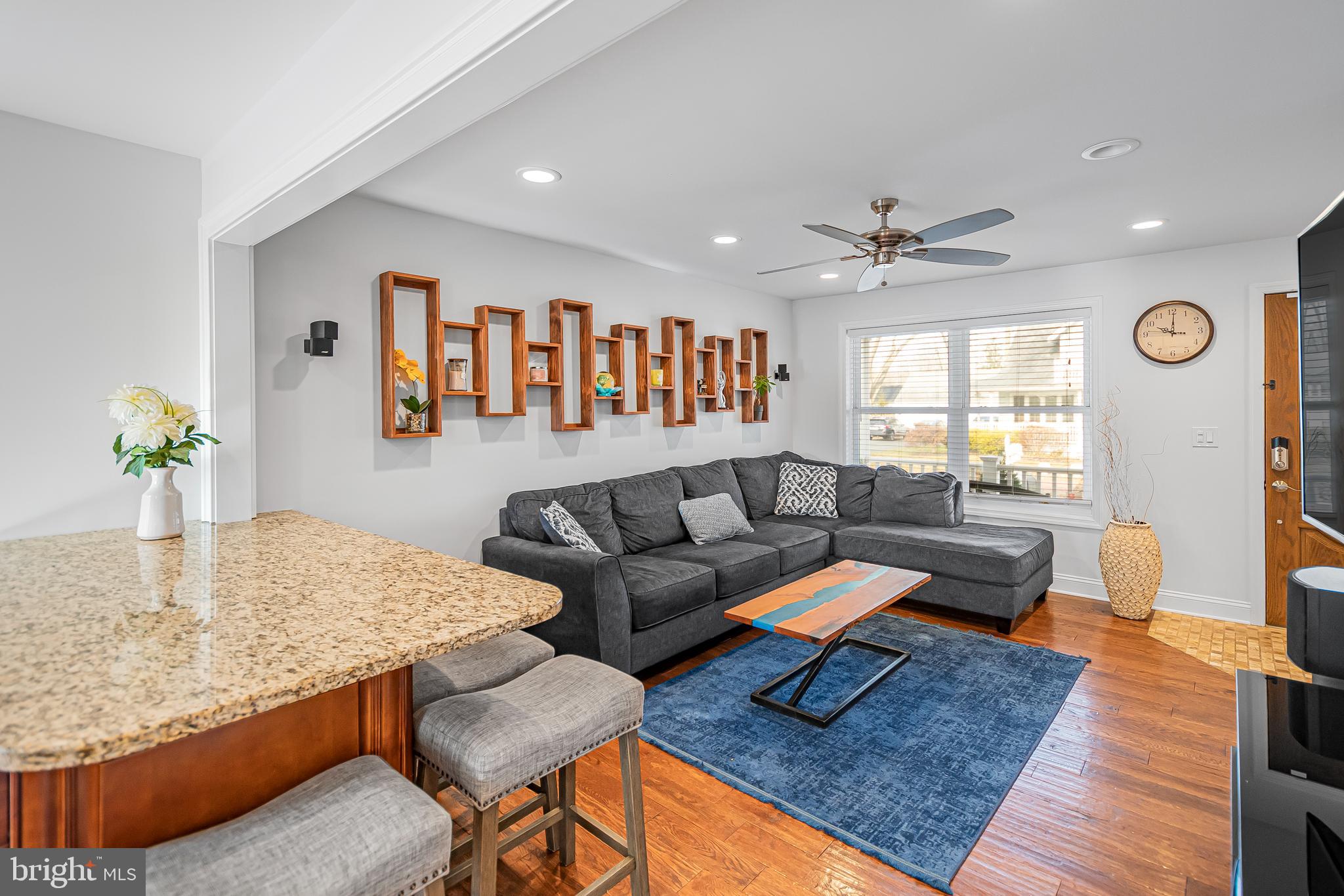 185 Upland Avenue Ewing, NJ 08638 - Photo 4 of 30