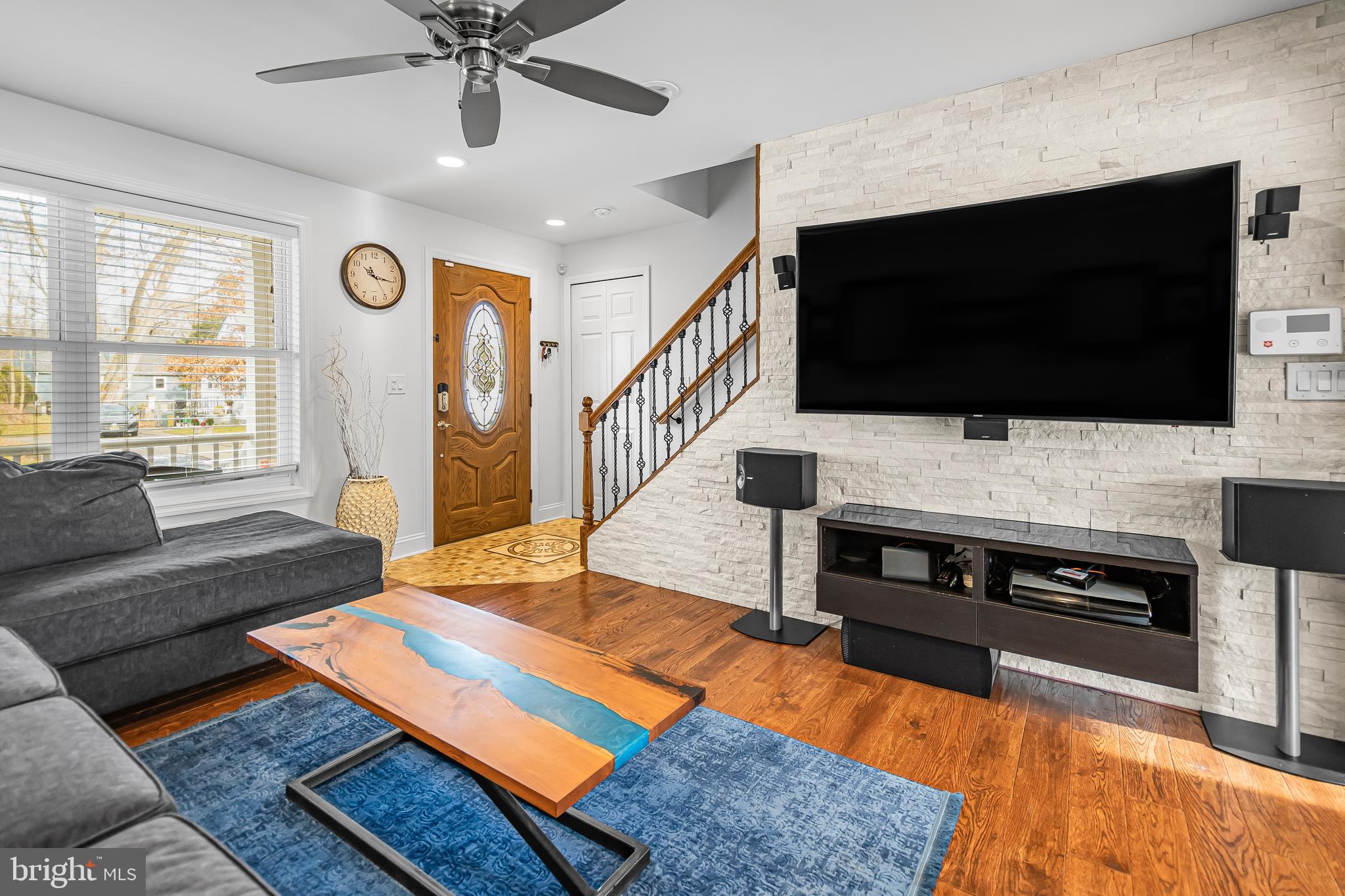 185 Upland Avenue Ewing, NJ 08638 - Photo 6 of 30