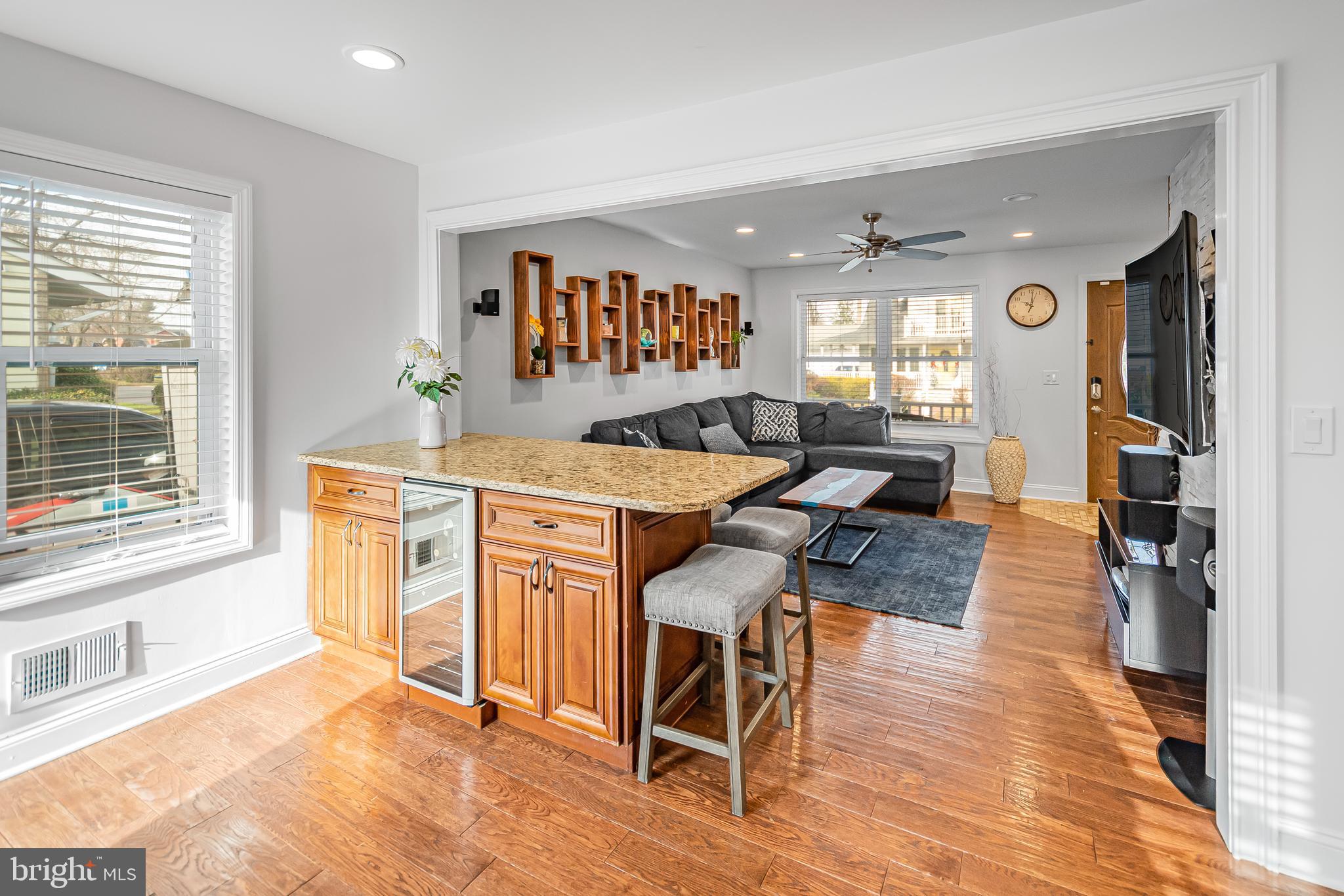 185 Upland Avenue Ewing, NJ 08638 - Photo 9 of 30