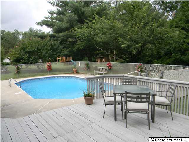 18 Reed Road Howell, NJ 07731 - Photo 17 of 20 Additional Photo