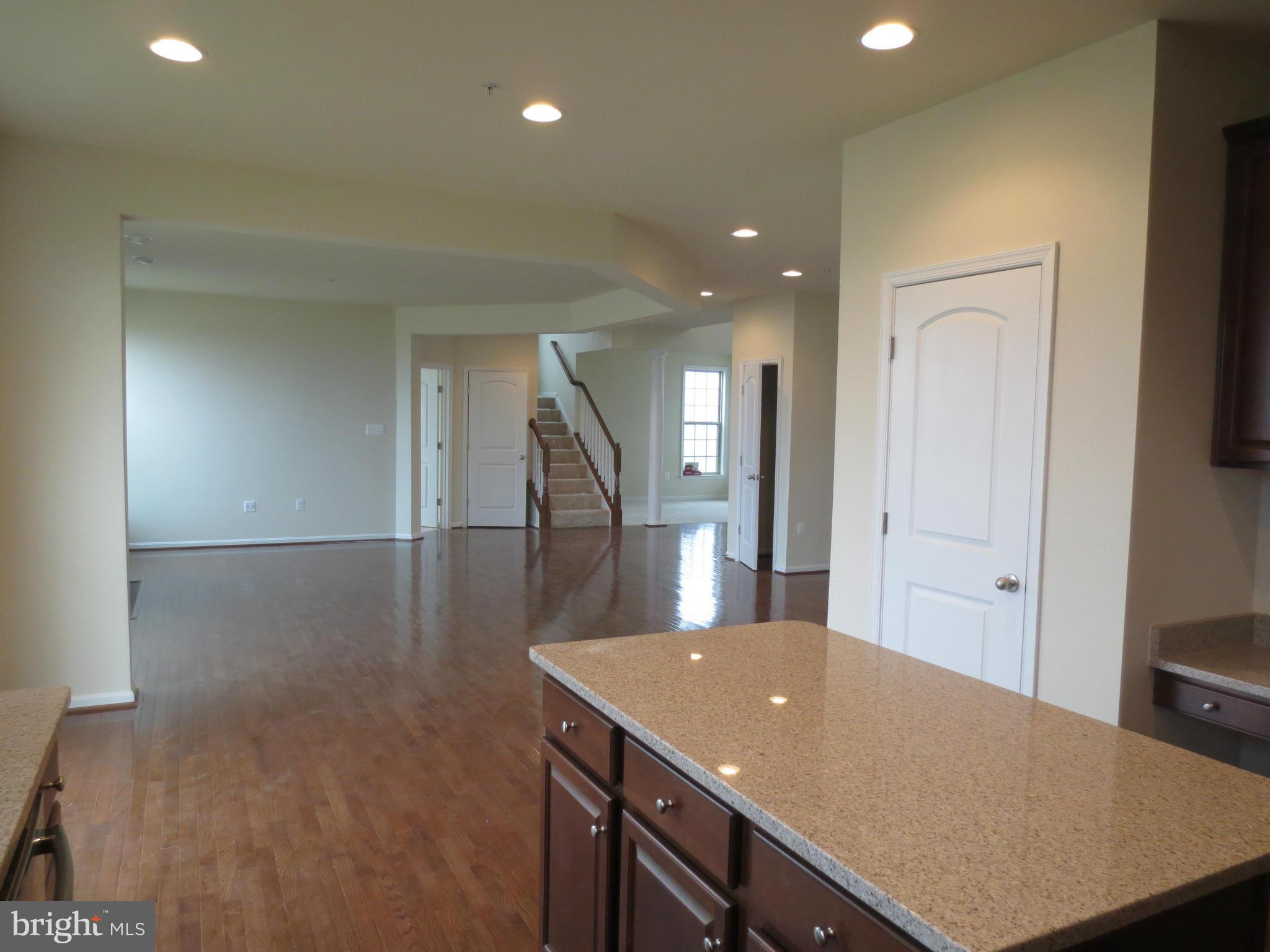 9413 Cross Road Perry Hall, MD 21128 - Photo 7 of 17 Interior (General)