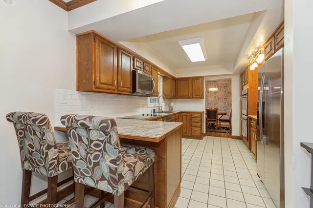 $369,000 | 305 North Veronica Court, St. Joseph, MI 49085