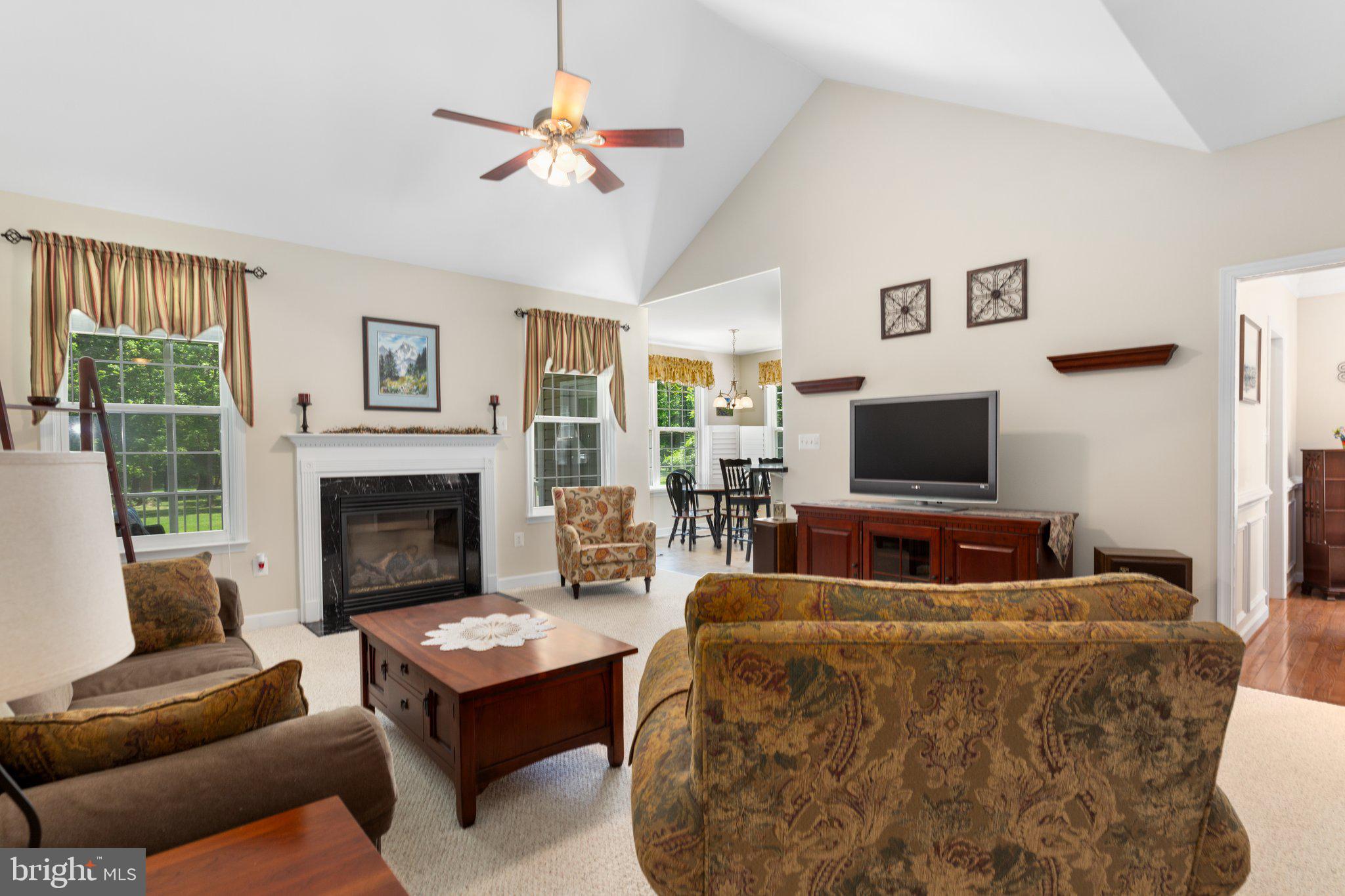 6385 St Pauls Road King George, VA 22485 - Photo 4 of 41 Great room