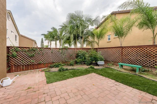 $1,000,000 | 1039 Eliot Street, Oceanside, CA 92057