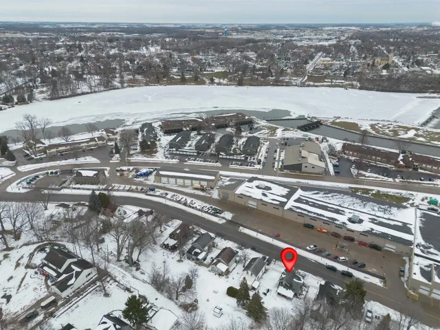 $115,000 | 307 West 3rd Street, Kaukauna, WI 54130