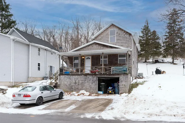 $115,000 | 307 West 3rd Street, Kaukauna, WI 54130