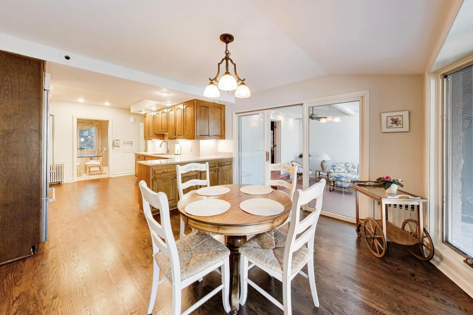 1112 South Home Avenue Park Ridge, IL 60068 - Photo 12 of 34