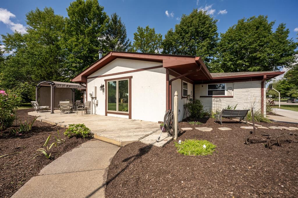 2715 Cardigan Road Indianapolis, IN 46268 - Photo 33 of 44 Gallery Image 33