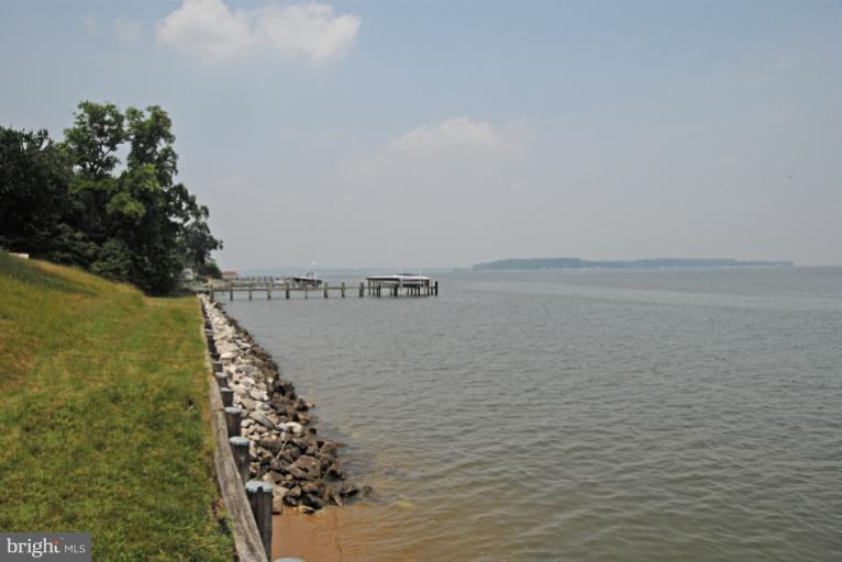 1525 Shipsview Road Annapolis, MD 21409 - Photo 2 of 30 Views of the Chesapeake Bay