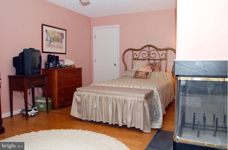 1525 Shipsview Road Annapolis, MD 21409 - Photo 3 of 30 Bedroom 3