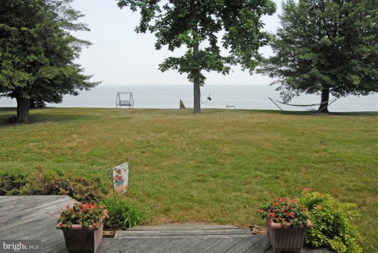 1525 Shipsview Road Annapolis, MD 21409 - Photo 25 of 30 View from deck