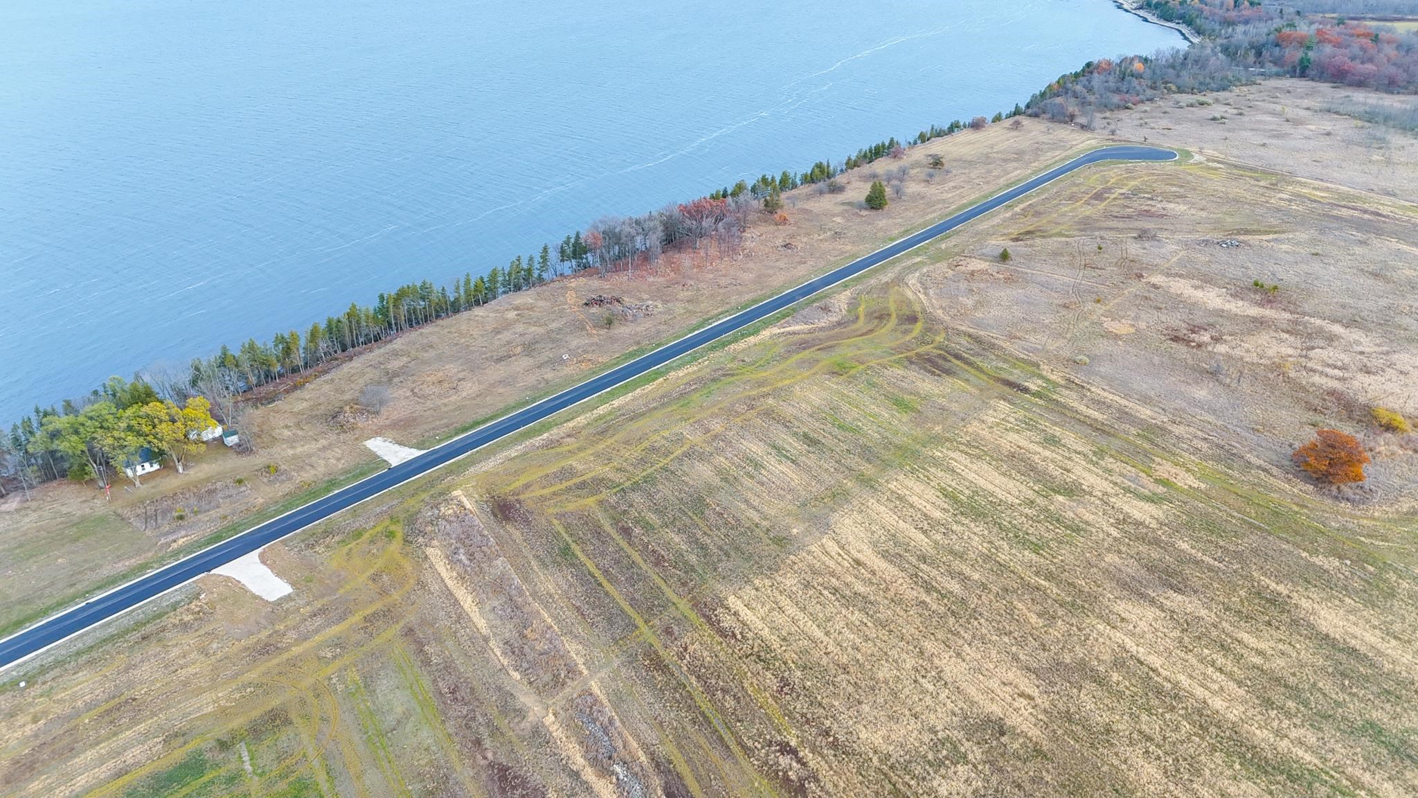 Debroux Court, Unit 10 Sturgeon Bay, WI 54235 - Photo 11 of 13