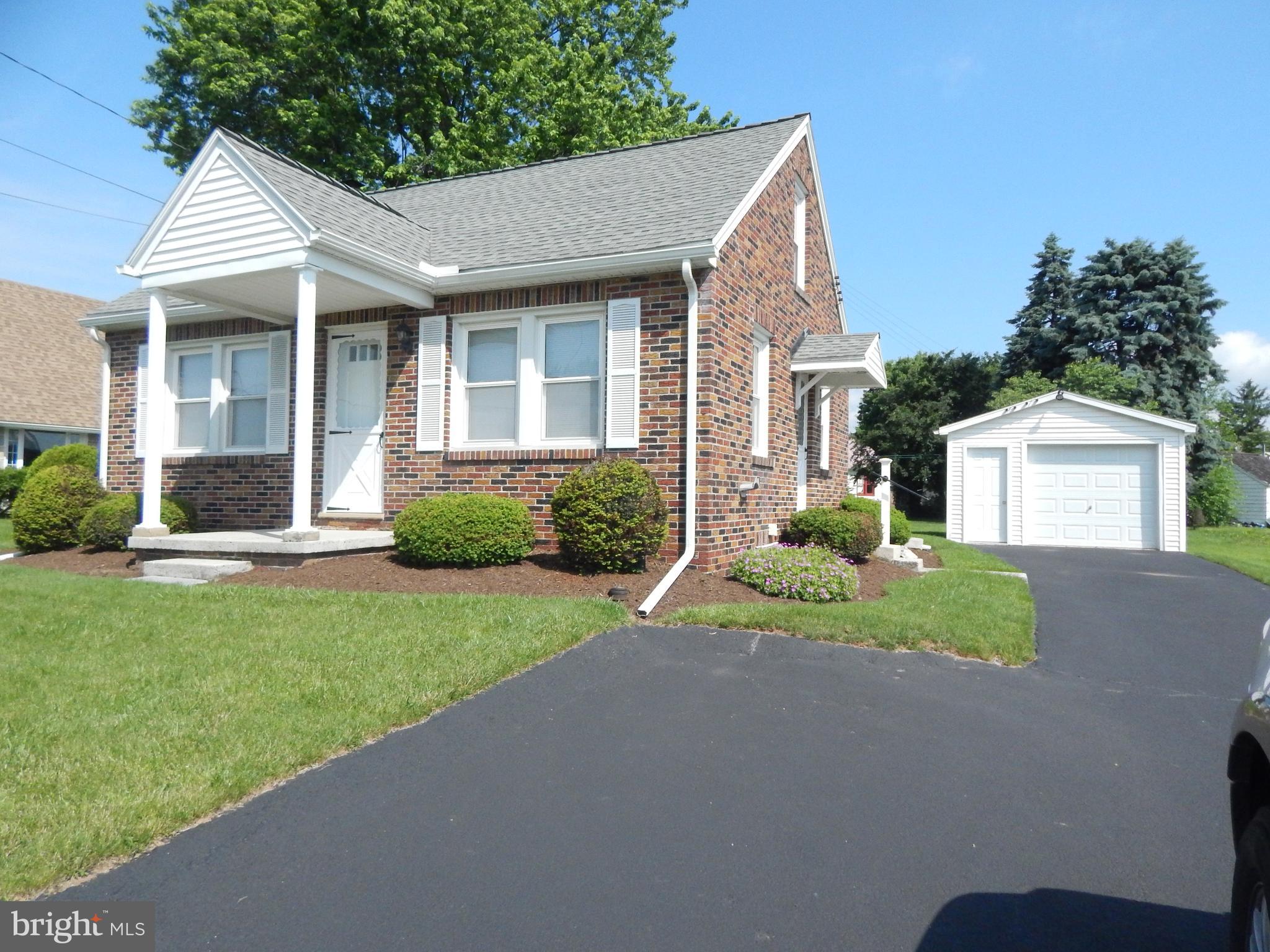 3231 Davidsburg Road Dover, PA 17315 - Photo 3 of 28 Gallery Image 3