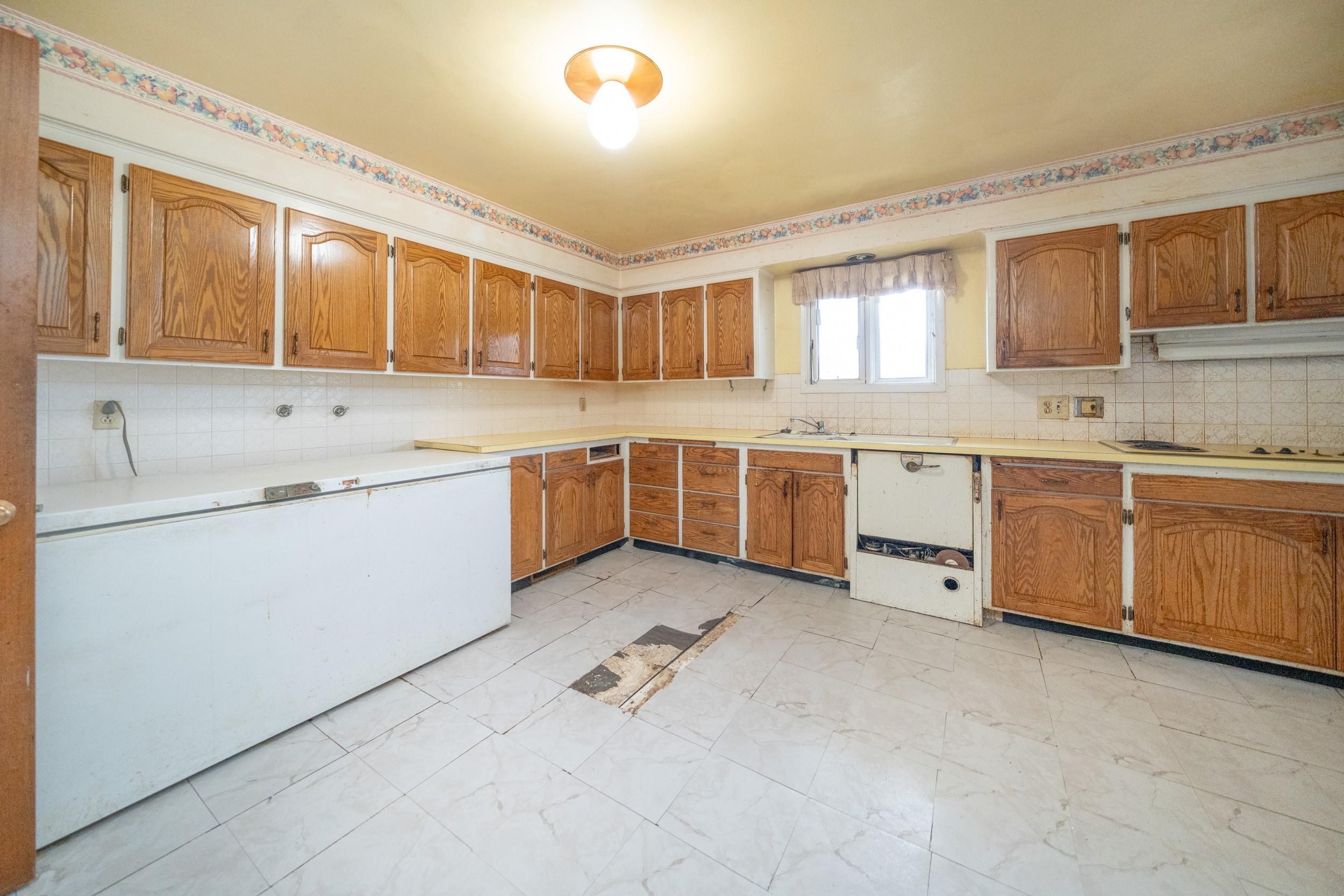 11303 East 9th Avenue Spokane Valley, WA 99206 - Photo 13 of 40