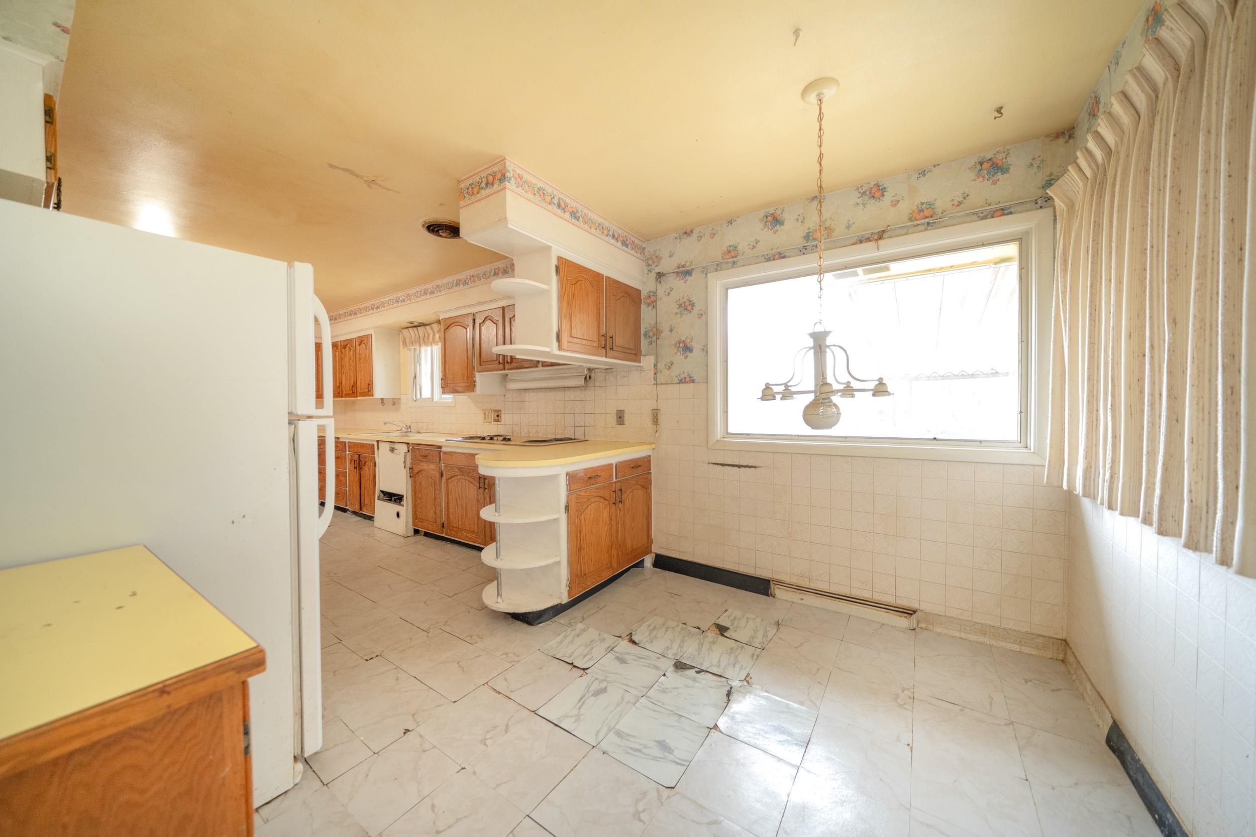 11303 East 9th Avenue Spokane Valley, WA 99206 - Photo 15 of 40