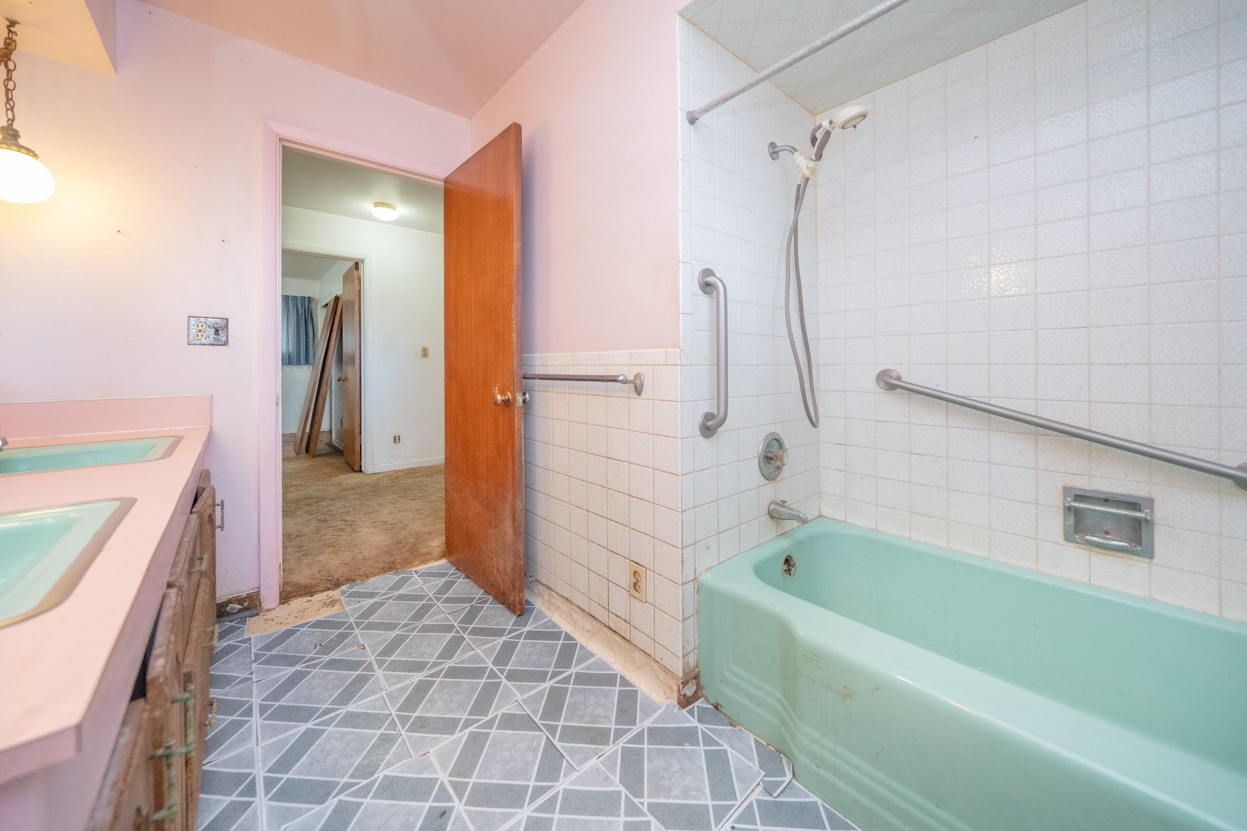 11303 East 9th Avenue Spokane Valley, WA 99206 - Photo 28 of 40