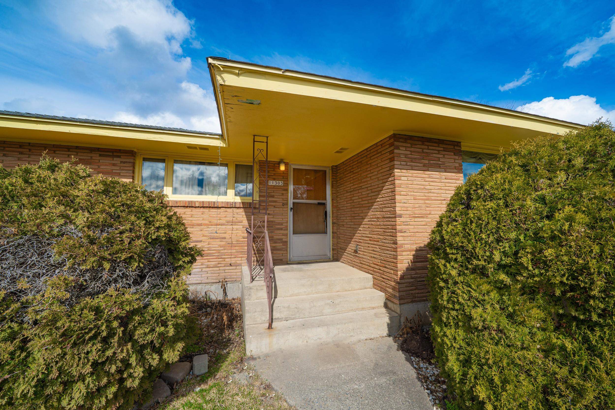 11303 East 9th Avenue Spokane Valley, WA 99206 - Photo 6 of 40