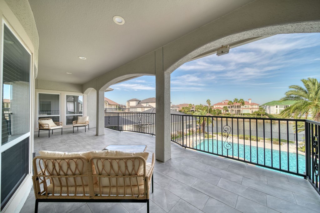 1907 Ray Shell Court Seabrook, TX 77586 - Photo 41 of 50 a view of a living room and balcony