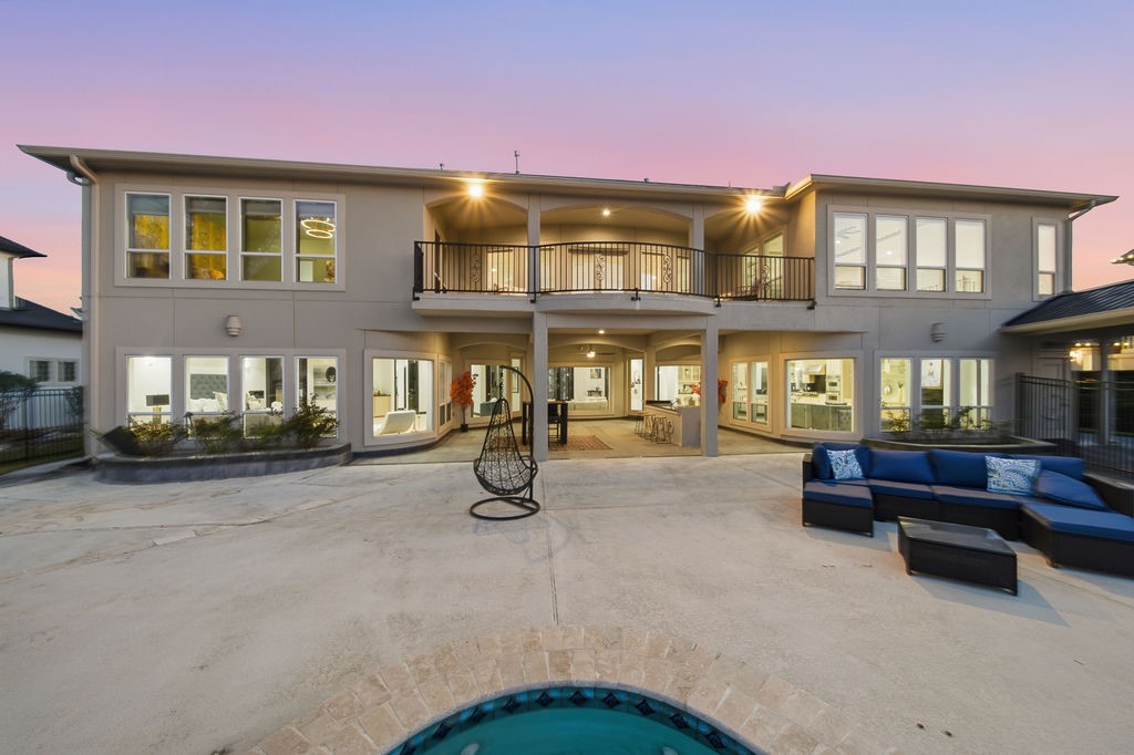 1907 Ray Shell Court Seabrook, TX 77586 - Photo 45 of 50 a view of a building with street