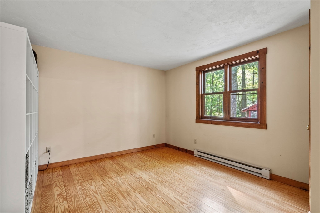 68 Borkum Road Spencer, MA 01562 - Photo 12 of 32 Gallery Image 12