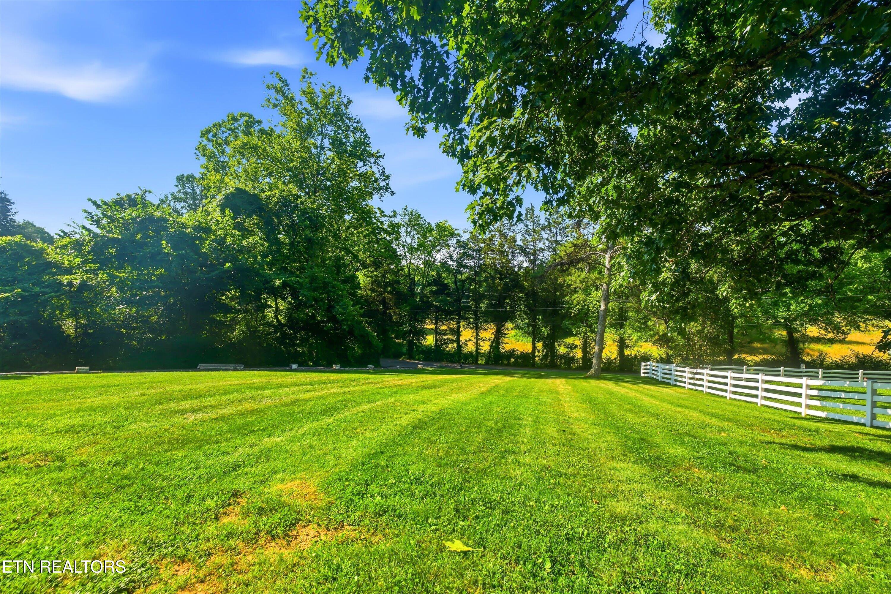 379 Wells Road Powell, TN 37849 - Photo 30 of 39 28-379 Wells Rd FINAL-26