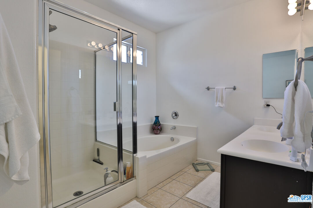 1569 East Racquet Club Road Palm Springs, CA 92262 - Photo 20 of 26 Gallery Image 20