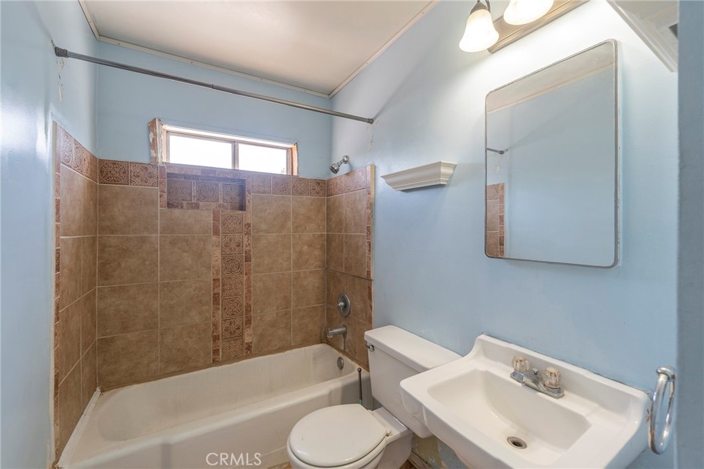 8090 Whitaker Street Buena Park, CA 90621 - Photo 13 of 54