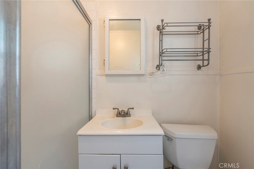 8090 Whitaker Street Buena Park, CA 90621 - Photo 28 of 54